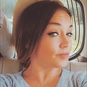 Meet your Posher, Randi